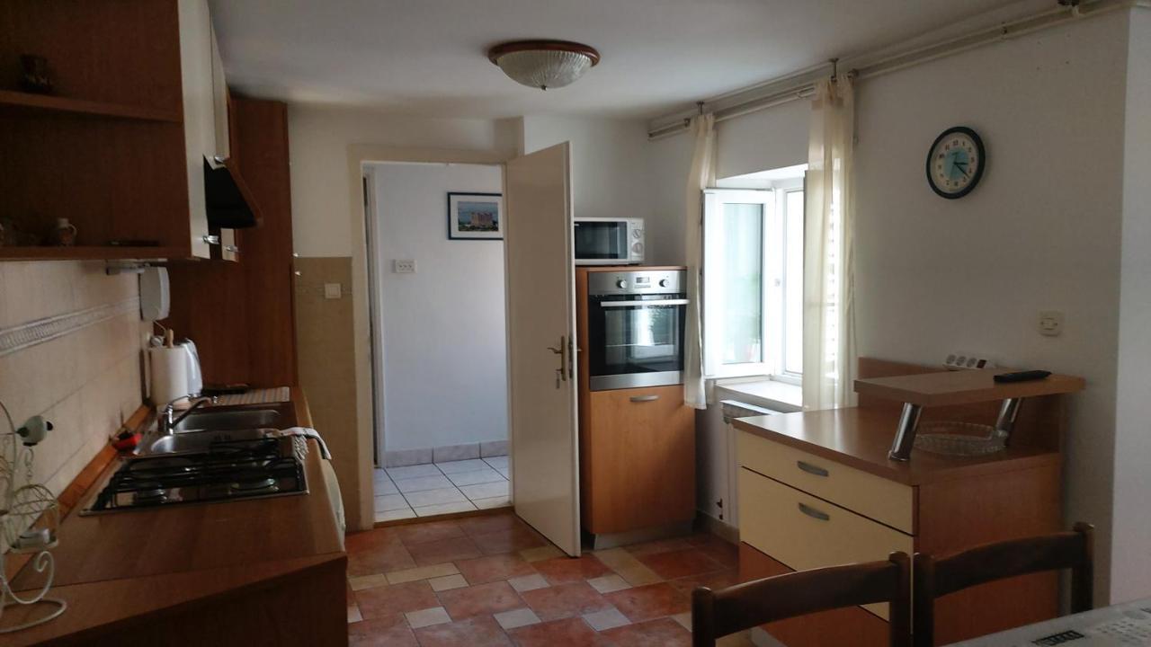 Apartment Uskok 센 외부 사진