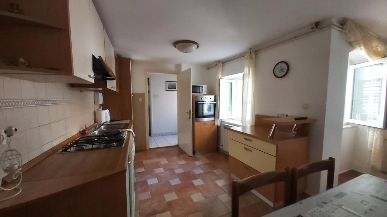 Apartment Uskok 센 외부 사진